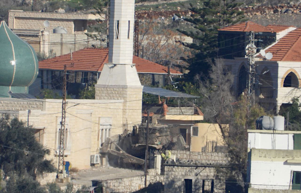 Wednesday, December 18, Lebanon, Syria and other fronts cover image